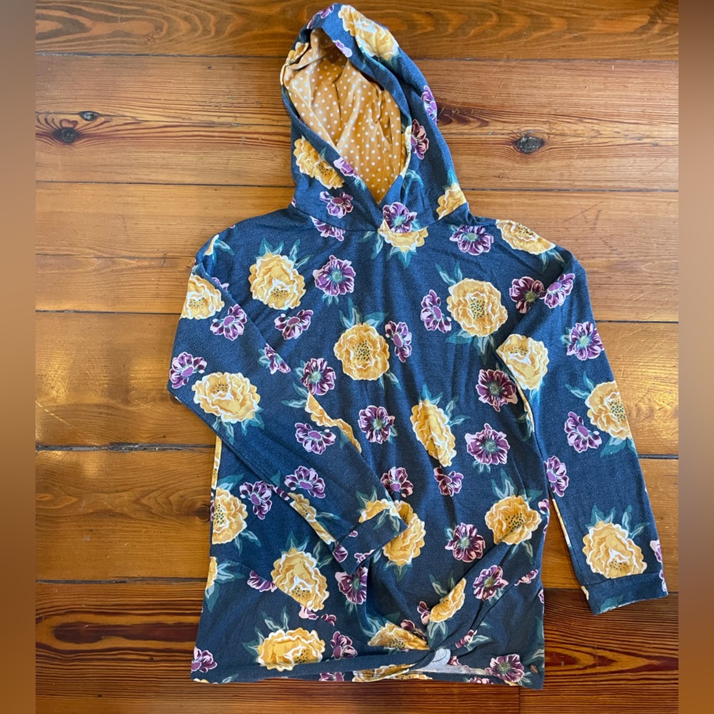 Matilda Jane tween hoodie. Size 16.